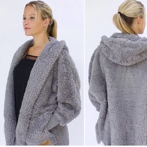 $85 NORDIC BEACH Teddy Body Wrap Jacket in Grey Kitten NWT